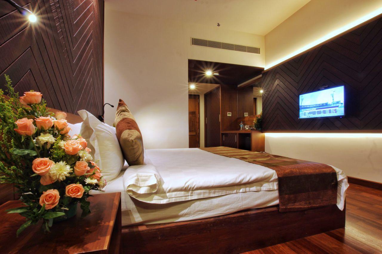 Woodies Bleisure Hotel Кожикод Екстериор снимка