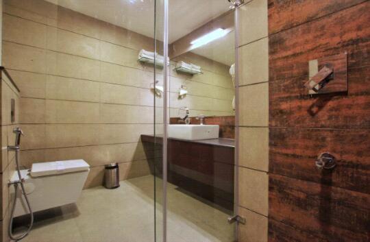 Woodies Bleisure Hotel Кожикод Екстериор снимка